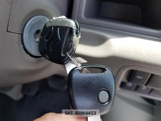 Suzuki EVERY 2016-03 8550494-15