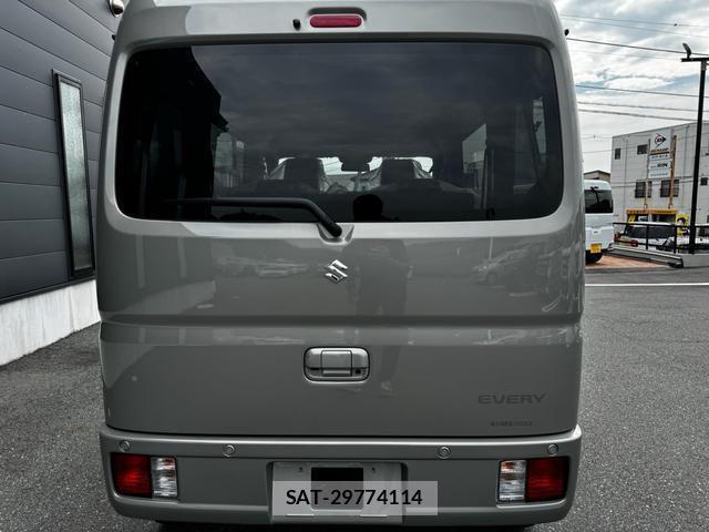Suzuki EVERY 2026-07 8551527-17