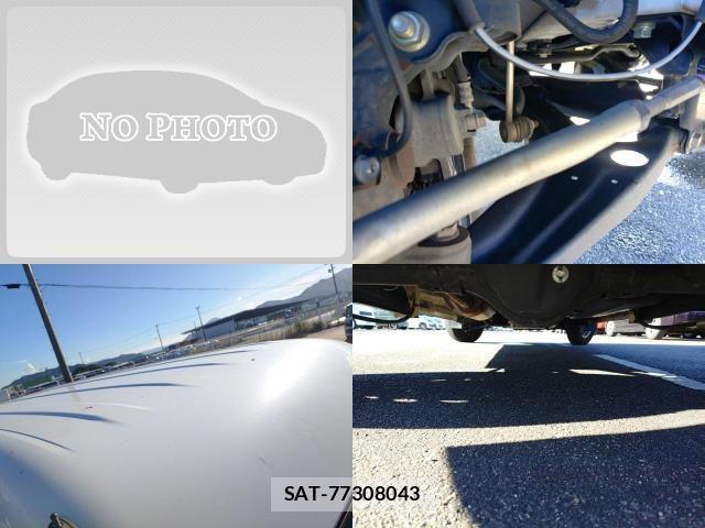 Suzuki EVERY 2022-07 8552158-6