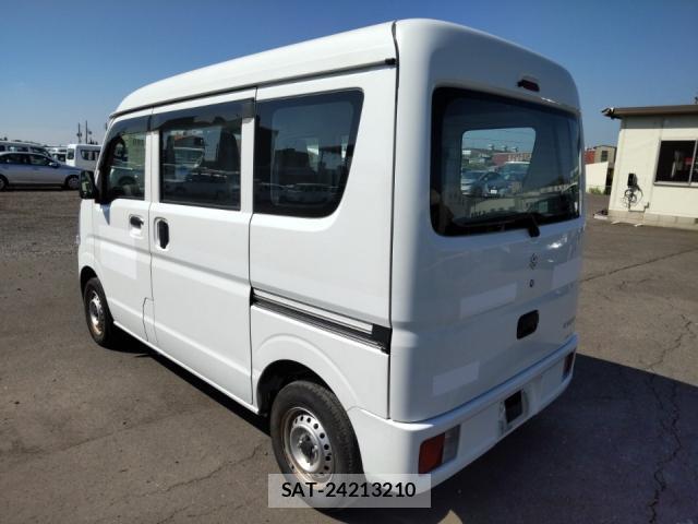 Suzuki EVERY 2020-08 8552175-4