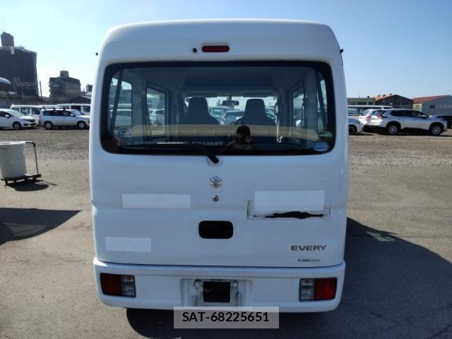 Suzuki EVERY 2020-08 8552176-3