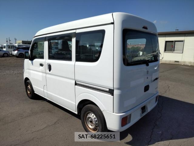 Suzuki EVERY 2020-08 8552176-4