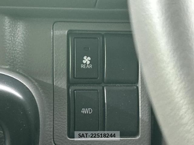 Suzuki EVERY 2020-07 8552348-17