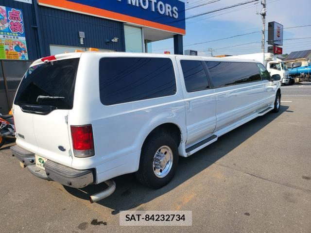 Ford EXCURSION 2005-01 8546682-9