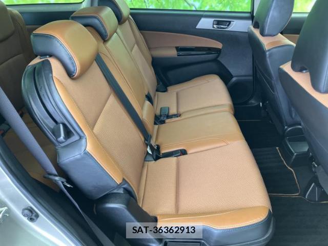 Subaru EXIGA CROSSOVER 2015-08 8552340-4