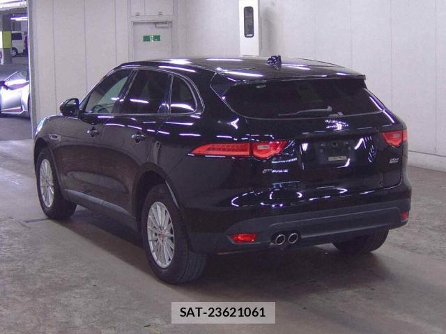 Jaguar F-PACE 2017-12 8545874-1