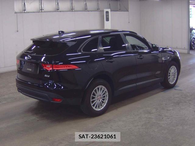 Jaguar F-PACE 2017-12 8545874-4