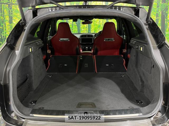 Jaguar F-PACE 2020-03 8547265-13