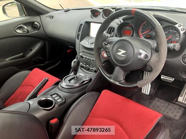 Nissan FAIRLADY Z 2015-08 8550795-6