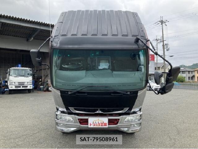 MITSUBISHI FUSO Fighter 2015 8552775-13
