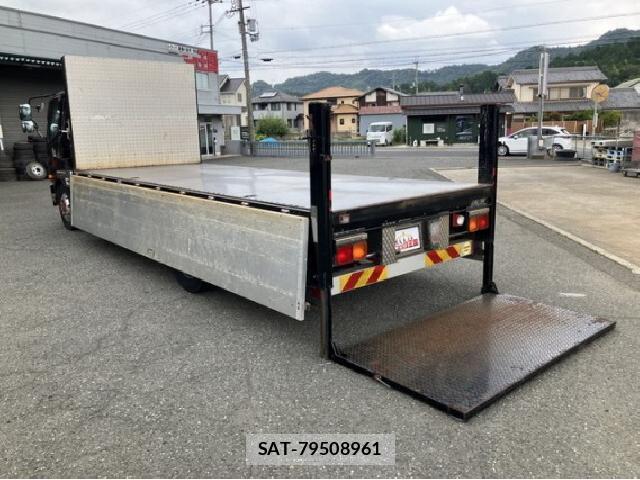 MITSUBISHI FUSO Fighter 2015 8552775-16