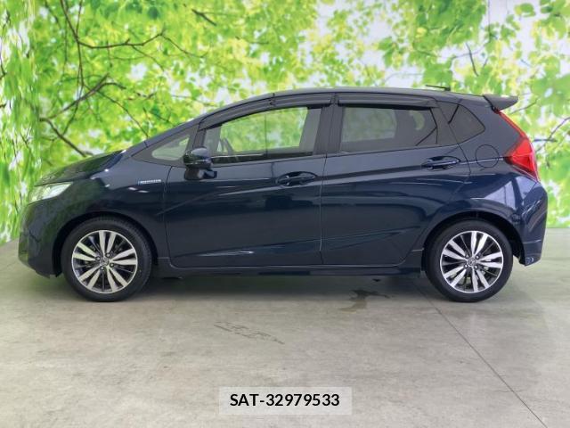Honda FIT HYBRID 2016-08 8546759-1