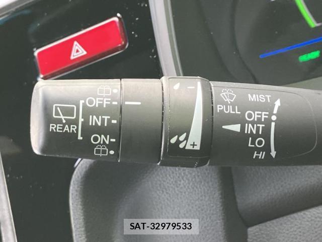 Honda FIT HYBRID 2016-08 8546759-16