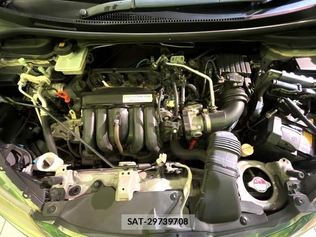 Honda FIT HYBRID 2013-10 8546838-15