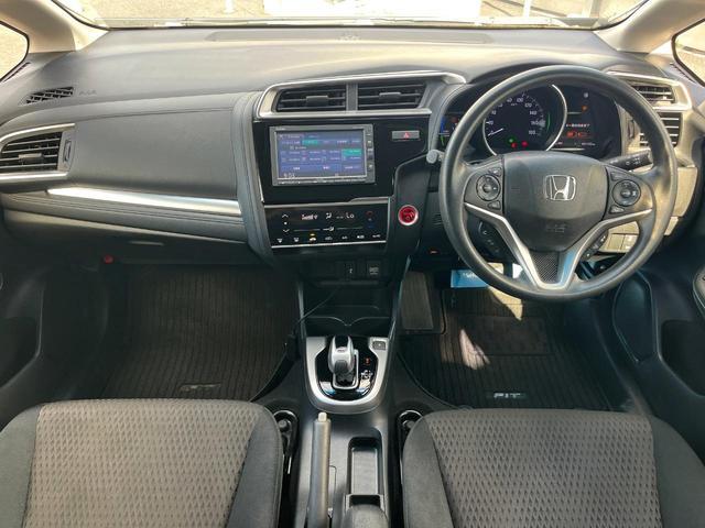 Honda FIT HYBRID 2018-03 8547384-1