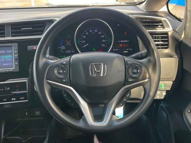 Honda FIT HYBRID 2018-03 8547384-11