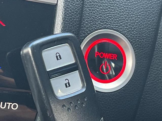 Honda FIT HYBRID 2018-03 8547384-7