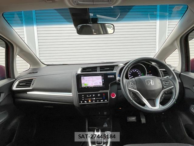 Honda FIT HYBRID 2018-01 8549629-1