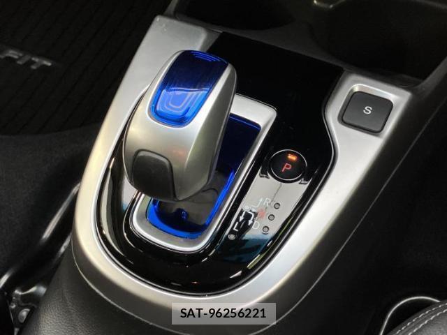 Honda FIT HYBRID 2014-04 8550101-17