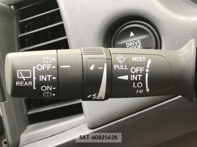 Honda FIT HYBRID 2024-02 8550564-16