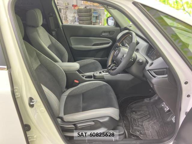 Honda FIT HYBRID 2024-02 8550564-4