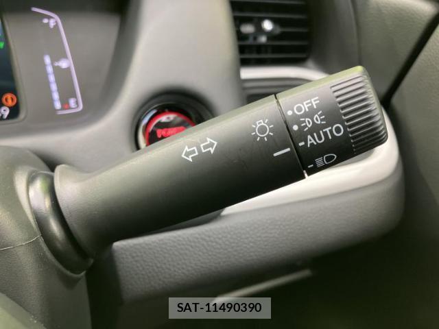Honda FIT HYBRID 2024-09 8551199-16