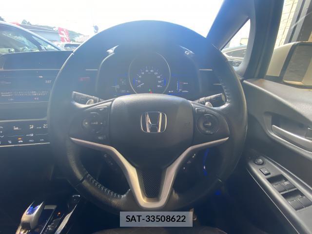 Honda FIT HYBRID 2013-12 8551328-3