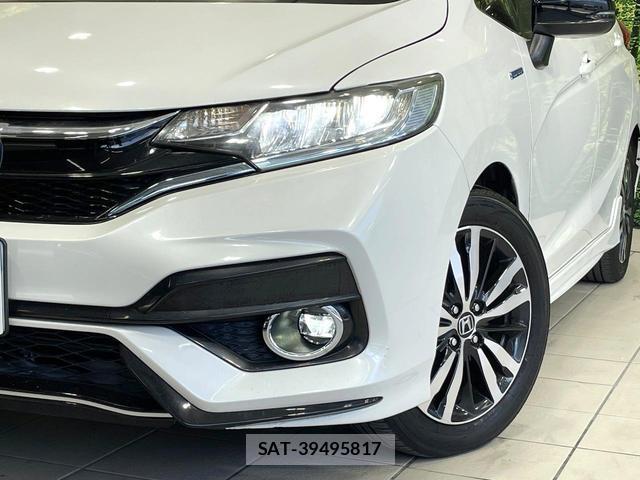 Honda FIT HYBRID 2018-12 8551382-11