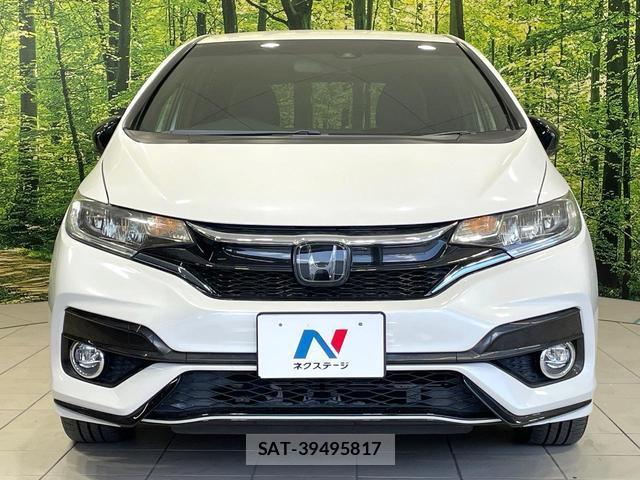Honda FIT HYBRID 2018-12 8551382-13