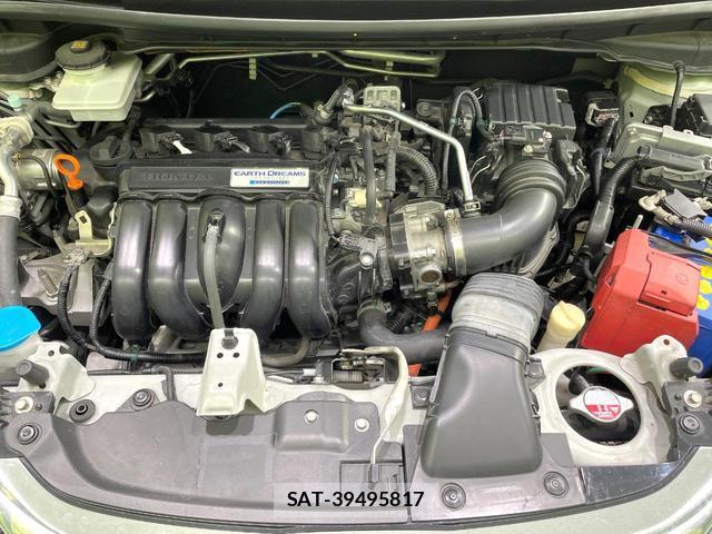 Honda FIT HYBRID 2018-12 8551382-17
