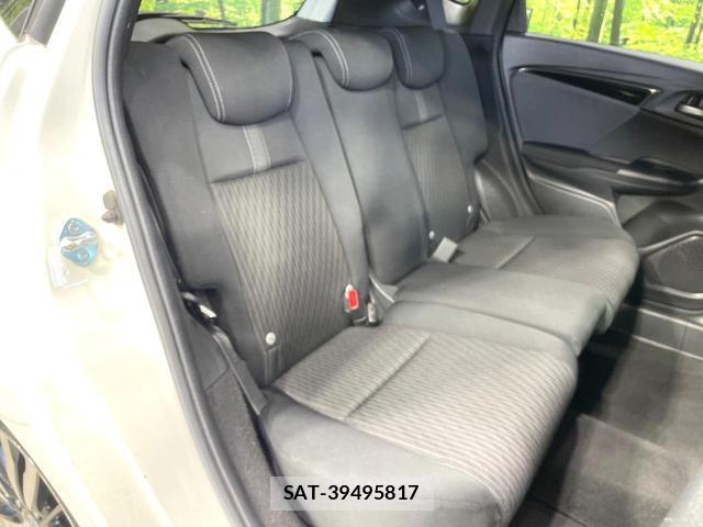 Honda FIT HYBRID 2018-12 8551382-8