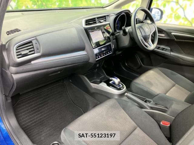 Honda FIT HYBRID 2016-03 8552298-6
