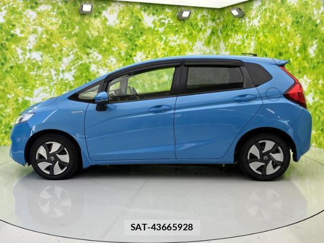 Honda FIT HYBRID 2015-08 8552327-1