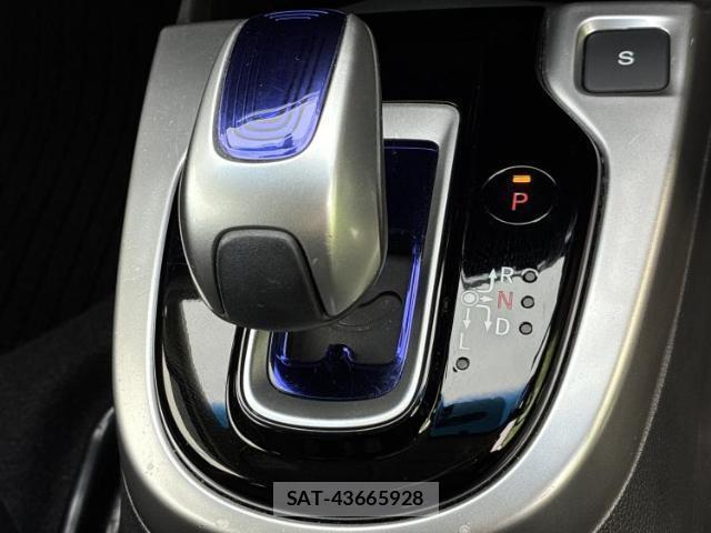 Honda FIT HYBRID 2015-08 8552327-17