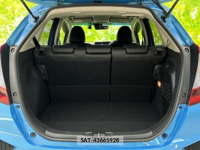 Honda FIT HYBRID 2015-08 8552327-7