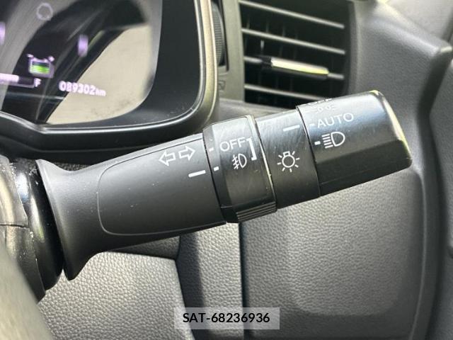 Honda FIT HYBRID 2019-01 8552328-15