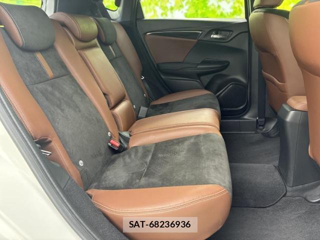 Honda FIT HYBRID 2019-01 8552328-4