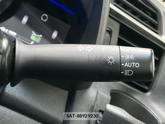Honda FIT HYBRID 2014-04 8552516-15