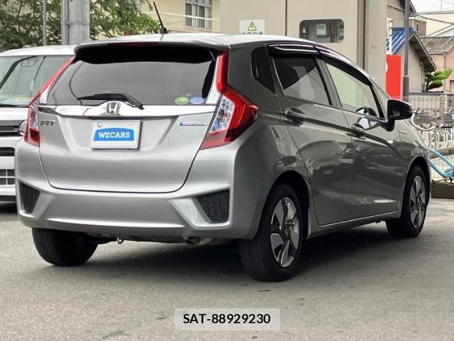 Honda FIT HYBRID 2014-04 8552516-2