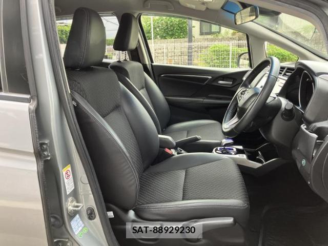Honda FIT HYBRID 2014-04 8552516-3