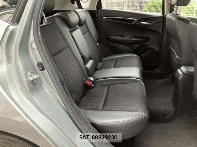 Honda FIT HYBRID 2014-04 8552516-4