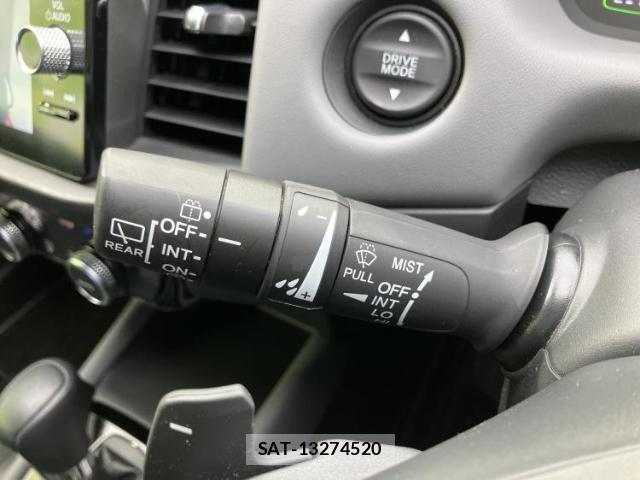 Honda FIT HYBRID 2022-10 8552603-15
