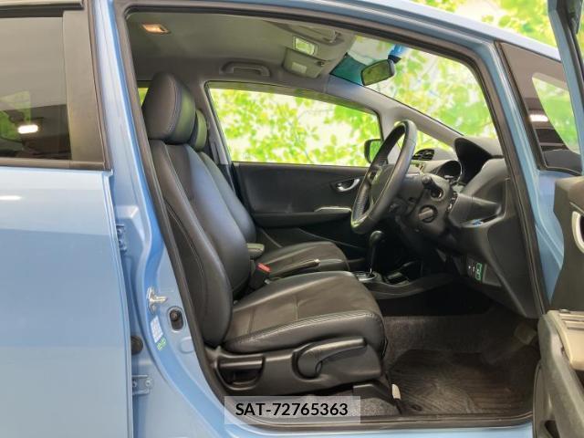 Honda FIT HYBRID 2013-06 8552611-3