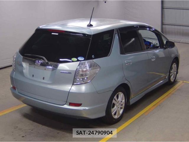 Honda FIT SHUTTLE HYBRID 2012 8551038-3