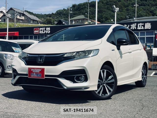 Honda FIT 2018-03 8546144-0