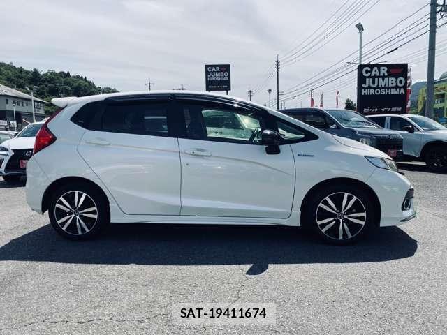 Honda FIT 2018-03 8546144-3