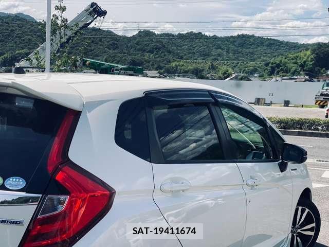 Honda FIT 2018-03 8546144-9
