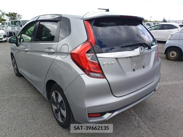 Honda FIT 2017-07 8546533-5