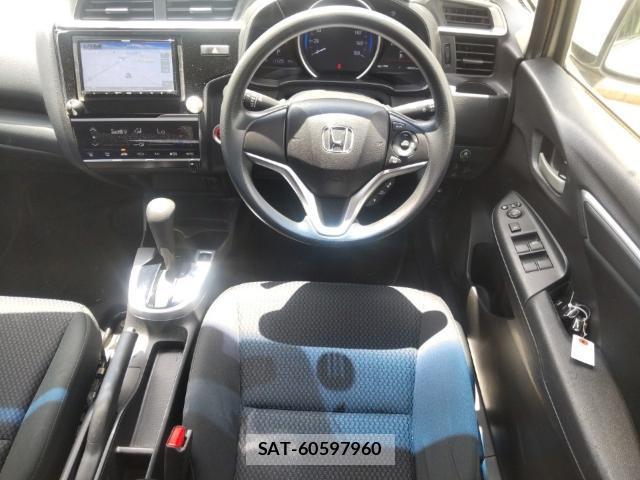 Honda FIT 2018-08 8546567-2