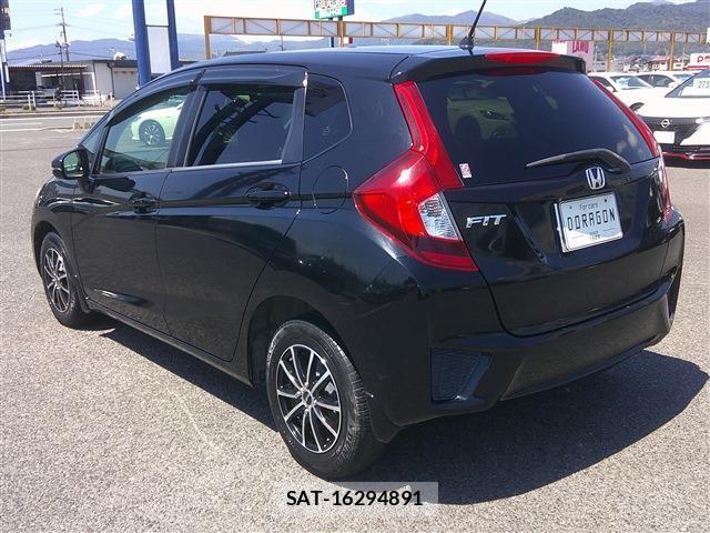Honda FIT 2016-03 8547128-7